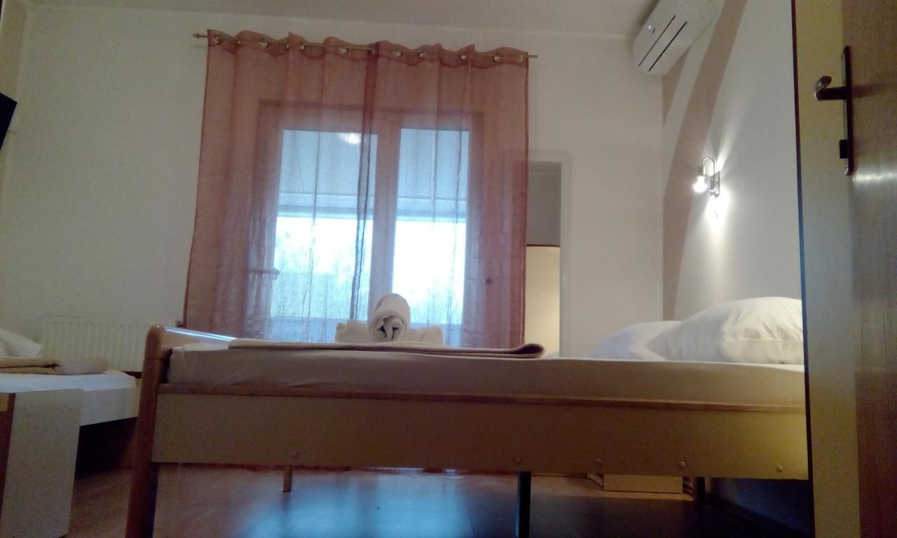 Apartments Meri Vodice Eksteriør billede