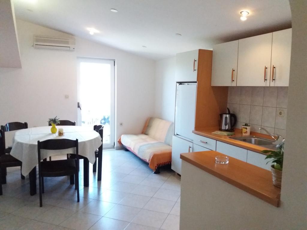 Apartments Meri Vodice Eksteriør billede