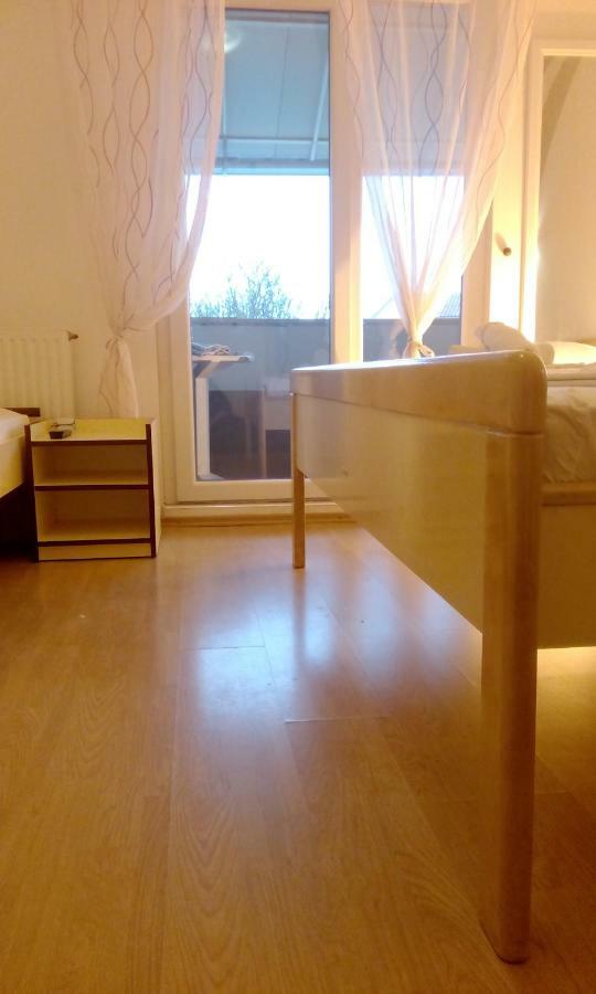 Apartments Meri Vodice Eksteriør billede