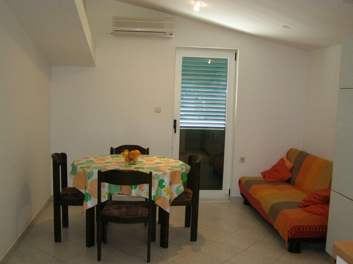 Apartments Meri Vodice Eksteriør billede
